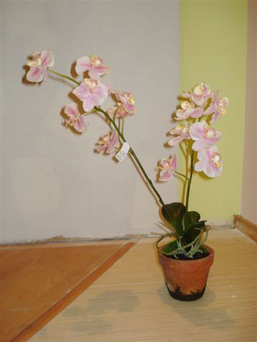 Орхидея в горшке светло-розовая, силикон, в- 60см. 95031020