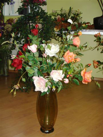 Роза Шампань, 4 цвета, 3 цветка, 4 бутона, в-75 см., шелк. см.внутри